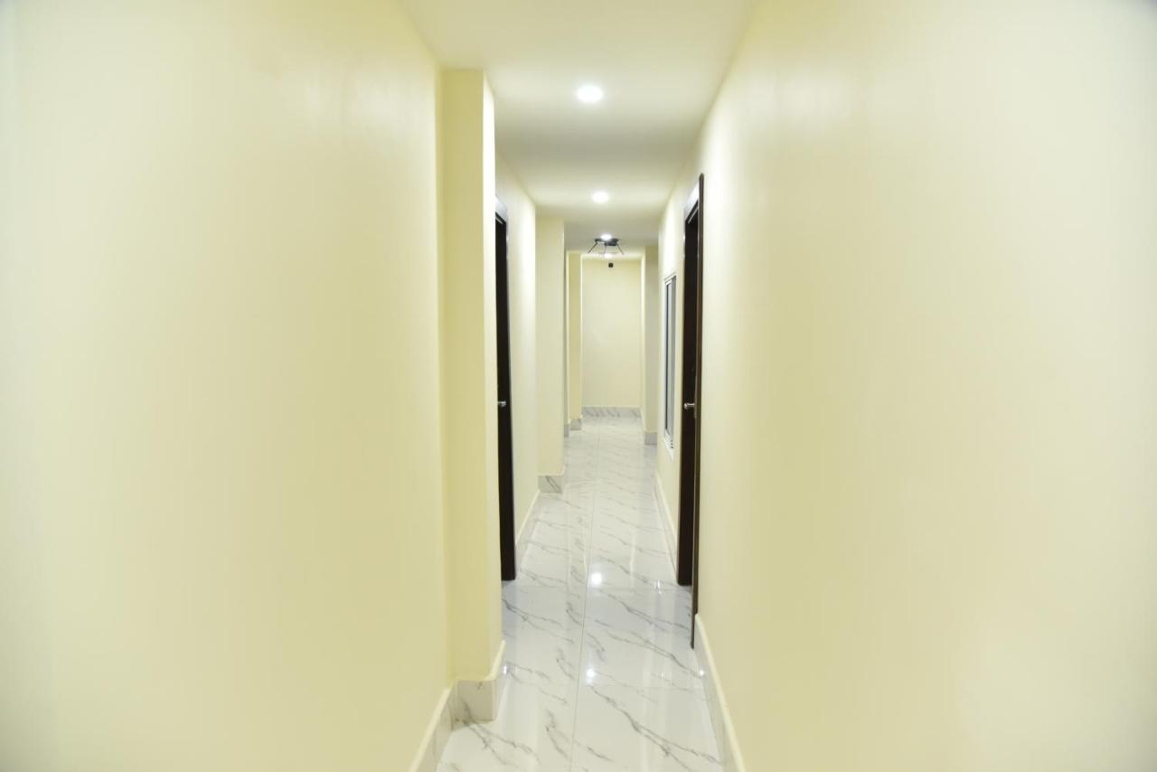 בנגקוק Rose Nana Hotel מראה חיצוני תמונה